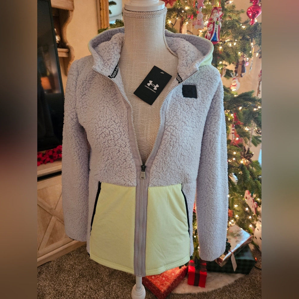 Boys Under Armour Fleece Jacket NWT Large